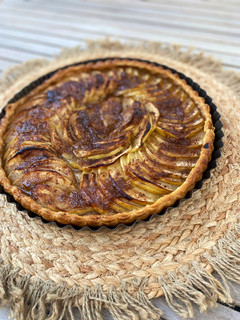 Una foto de Tarta de manzana exprés! Muy fácil y muy rápida de preparar