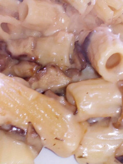 Una foto de Macarrones con bechamel de boletus🍄🍝