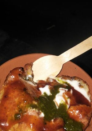 A picture of Aloo tikki.