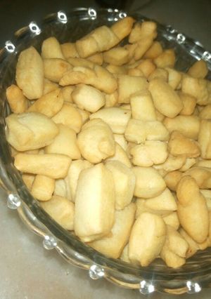 A picture of Mini chin chin.