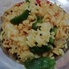 A picture of Namkeen chawal.
