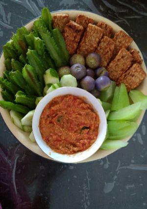 Foto resep Sambal lalap vegetarian