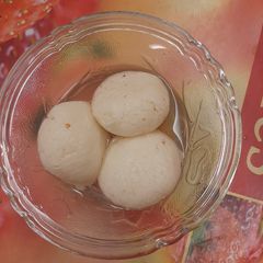 A picture of Rasgulla.