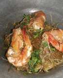 กุ้งอบวุ้นเส้น
