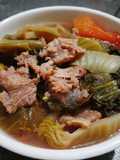Canh cải chua thịt bò