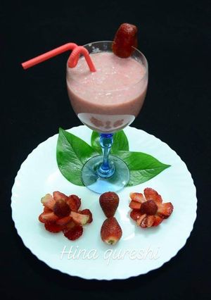 A picture of Stawberry shake.