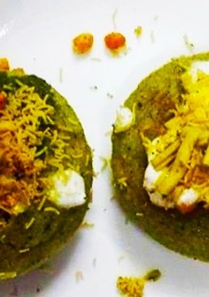 A picture of Rice Idly Chaat.