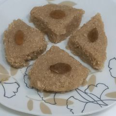 A picture of Delicious Halwa.