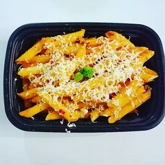 A picture of Red Sauce Pasta.