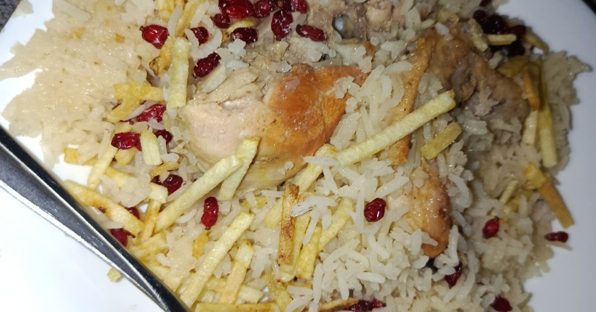 دم‌دمی مرغ و برنج سفید