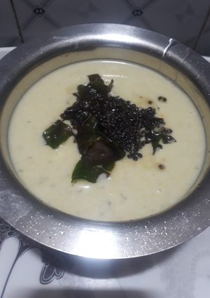 A picture of Roasted Chickpea Coconut Chutney.