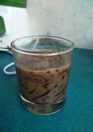 Foto resep Es cincau hitam susu #BikinRamadanBerkesan