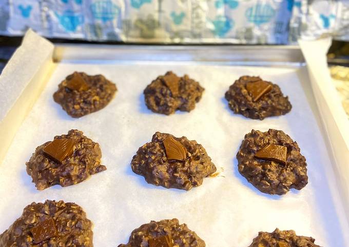 Chocolate Banana Breakfast Cookies