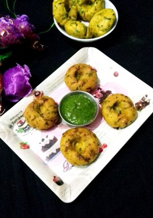 मक्की के ढोकले (Makki ke dhokle recipe in Hindi) रेसिपी मुख्य फोटो