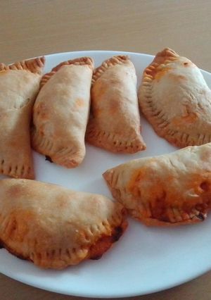 Una foto de Empanadillas rápidas y fáciles de atún y huevo