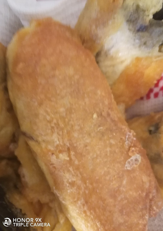 Una foto de Chiles rellenos en salsa de jitomate con canela