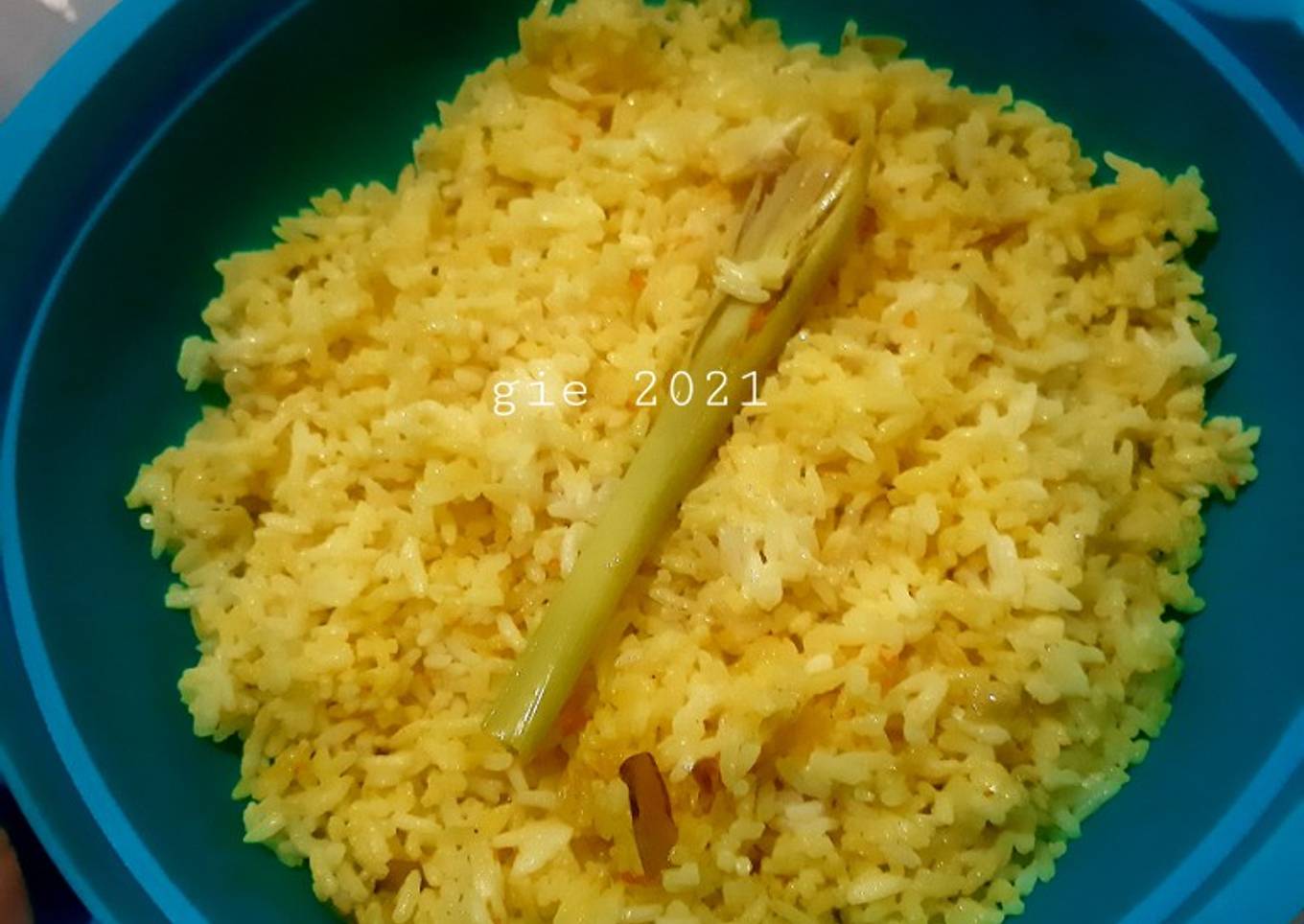 Nasi Goreng Kunyit