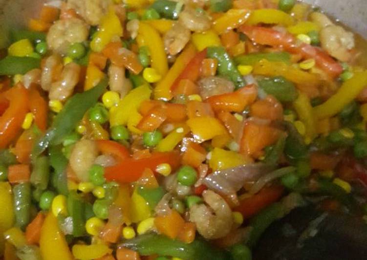 Veggie prawn sauce