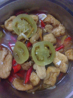 Foto resep Oseng tahu tomat hijau pedes dan endess