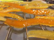 Une photo de orange confite