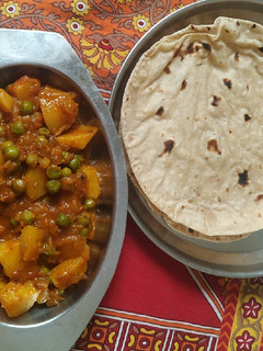 A picture of Aloo matar with Chapati.