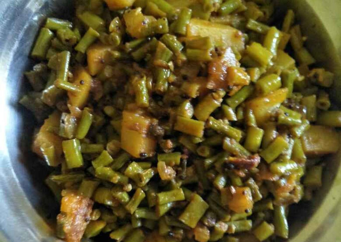 Aloo beans