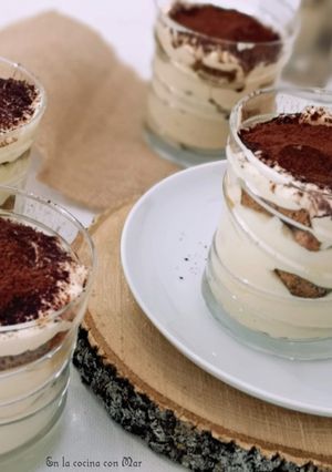 Una foto de Tiramisú en vasitos (el auténtico italiano)