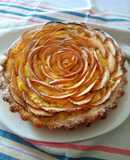 Tarta de manzana con crema