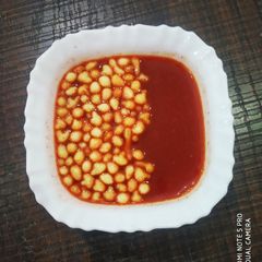 A picture of Tomato soup.