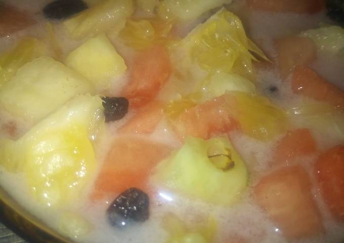 Recipe of Any-night-of-the-week Fruit salad