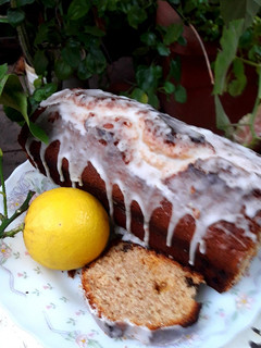 Una foto de Budín integral de limón