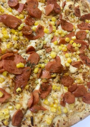 صورة لوصفة بيتزا النقانق 🍕😋