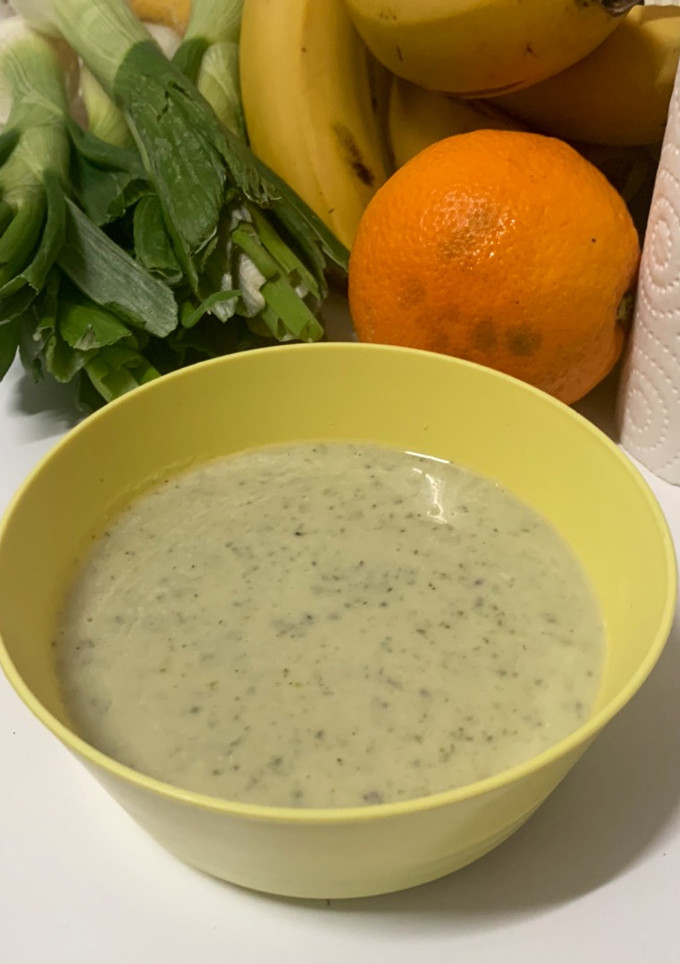 Una foto de Crema de calabacín y champiñón con mascarpone en Thermomix