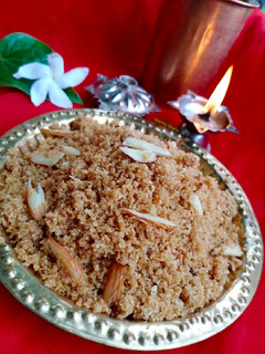 चूरमा भोग (प्रसाद) (Churma bhog (Prasad) recipe in Hindi) रेसिपी मुख्य फोटो