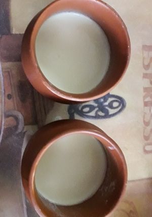A picture of Mishti doi.