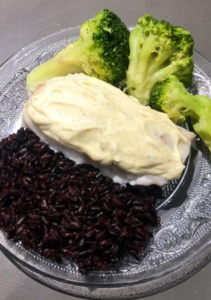 Une photo de Poisson crémé au curry