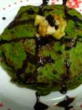 Palak pan cake with chocolate syrup