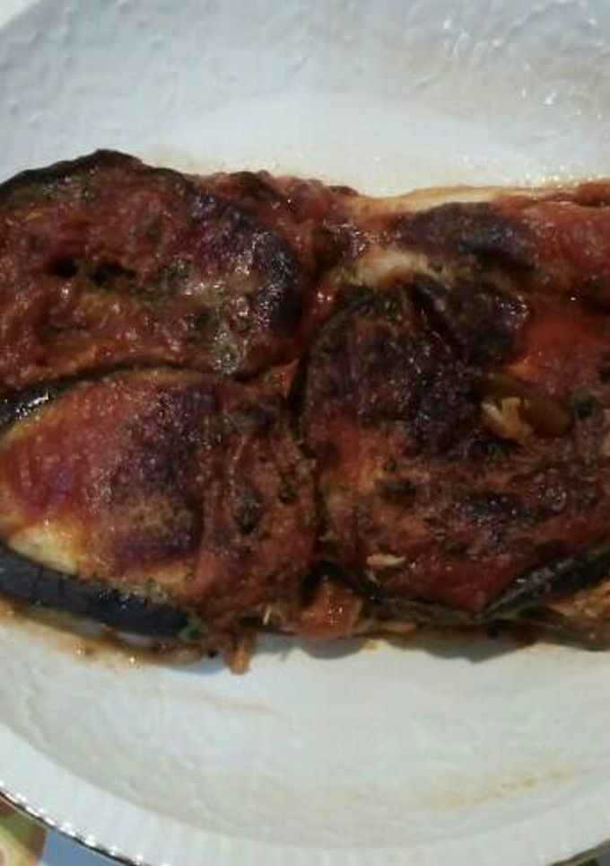 Una foto de Lasaña de berenjena con relleno de lubina