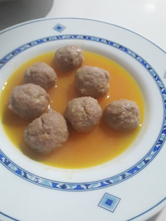 Una foto de Albóndigas en salsa de zanahoria