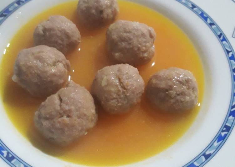 Albóndigas en salsa de zanahoria