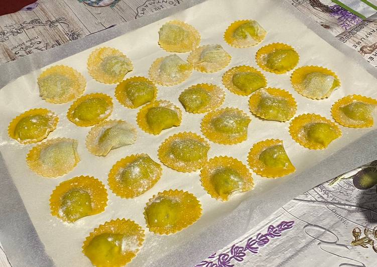 Recipe of Perfect Ravioli ricotta e spinaci