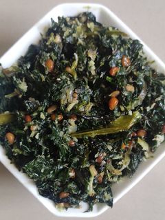 பொன்னாங்கண்ணி கீரை பொரியல் (ponnankanni keerai poriyal) செய்முறை முக்கிய புகைப்படம்