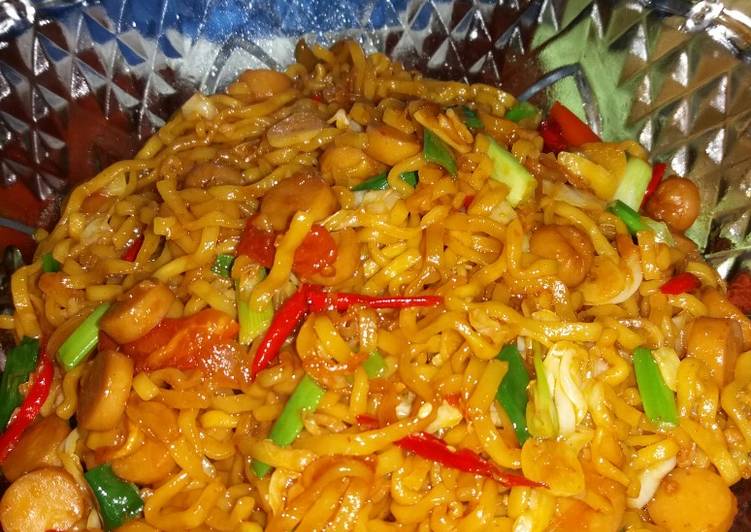 Resep Mie Goreng Sosis yang Menggugah Selera