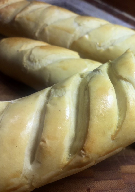 Una foto de Pan baguette blando