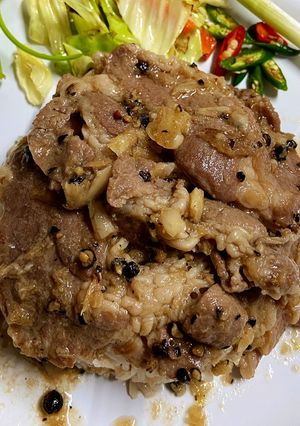 รูปของ ข้าวหมูสไลด์อบพริกไทยดำ