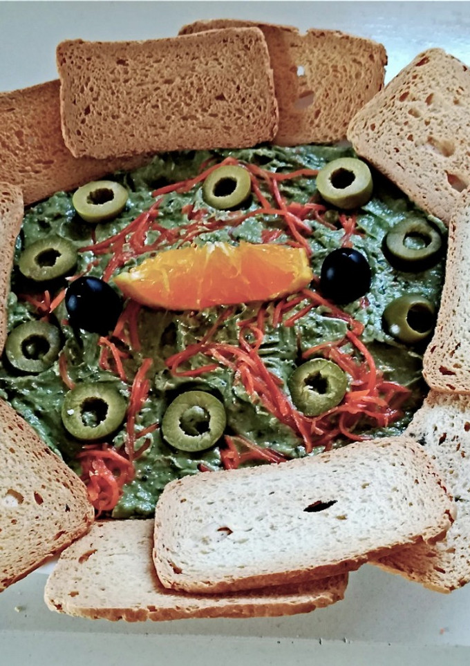 Una foto de Aguacate con anchoas