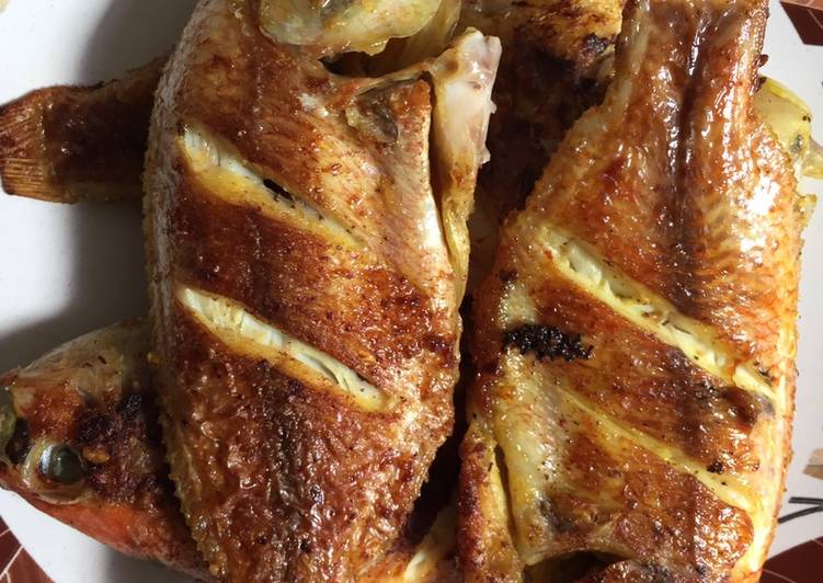 Bahan-bahan Ikan nila panggang teflon bumbu kuning yang lezat Untuk Jualan