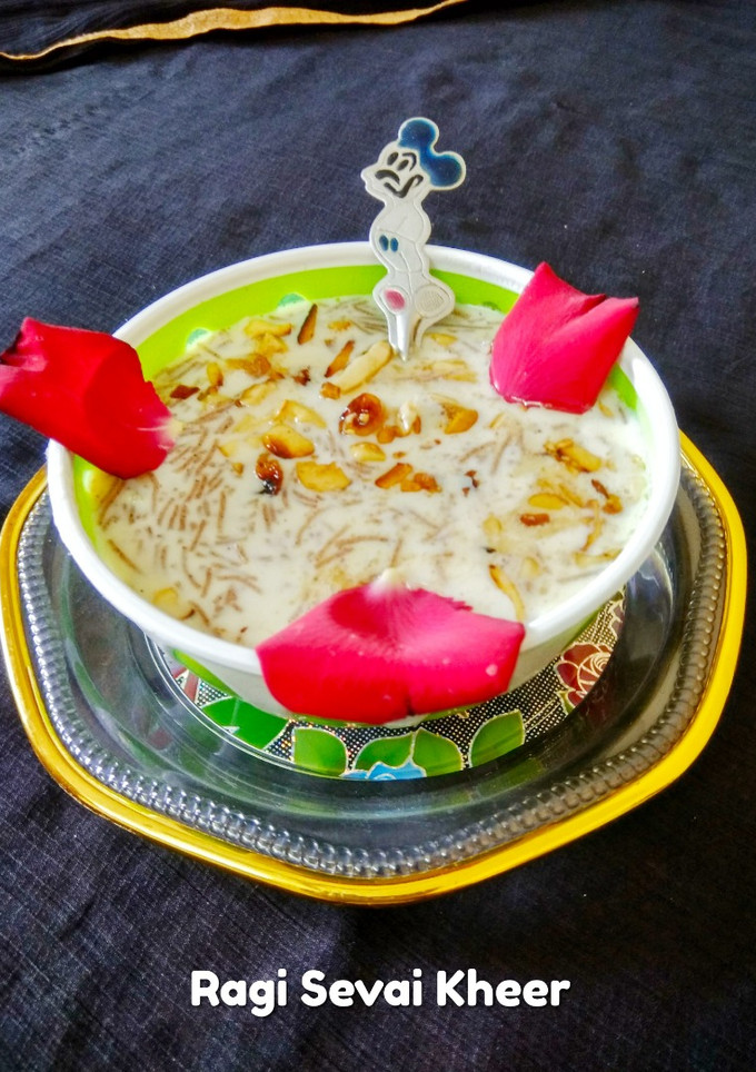 ராகி சேவை கீர் செய்முறை முக்கிய புகைப்படம்