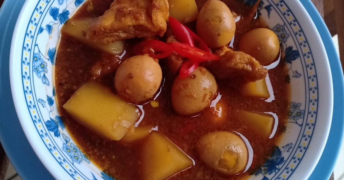 Resep Semur Pedas Telur Puyuh Tahu Kentang Oleh Dessy Shintya Cookpad