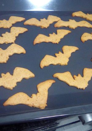 Una foto de Galletas mantequilla (especial Halloween)